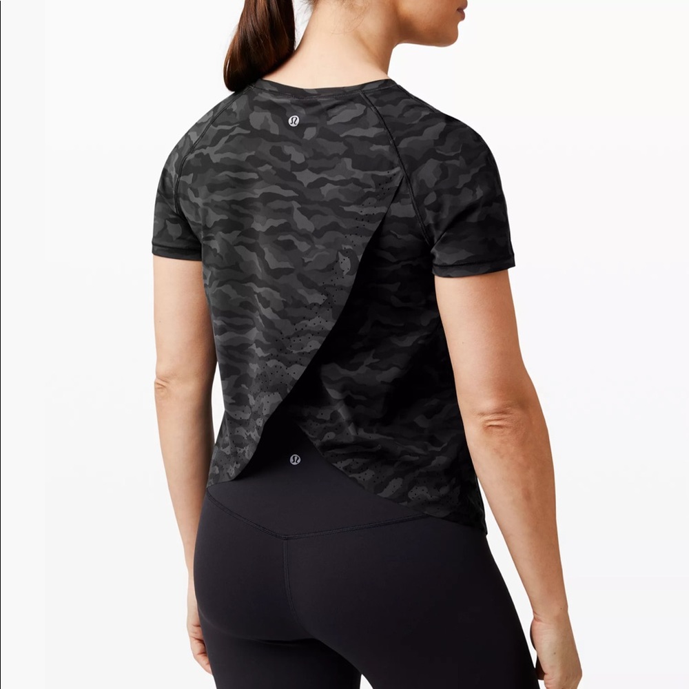 Lululemon Quick Pace Short Sleeve Sequoia Camo Print Deep Coal Black